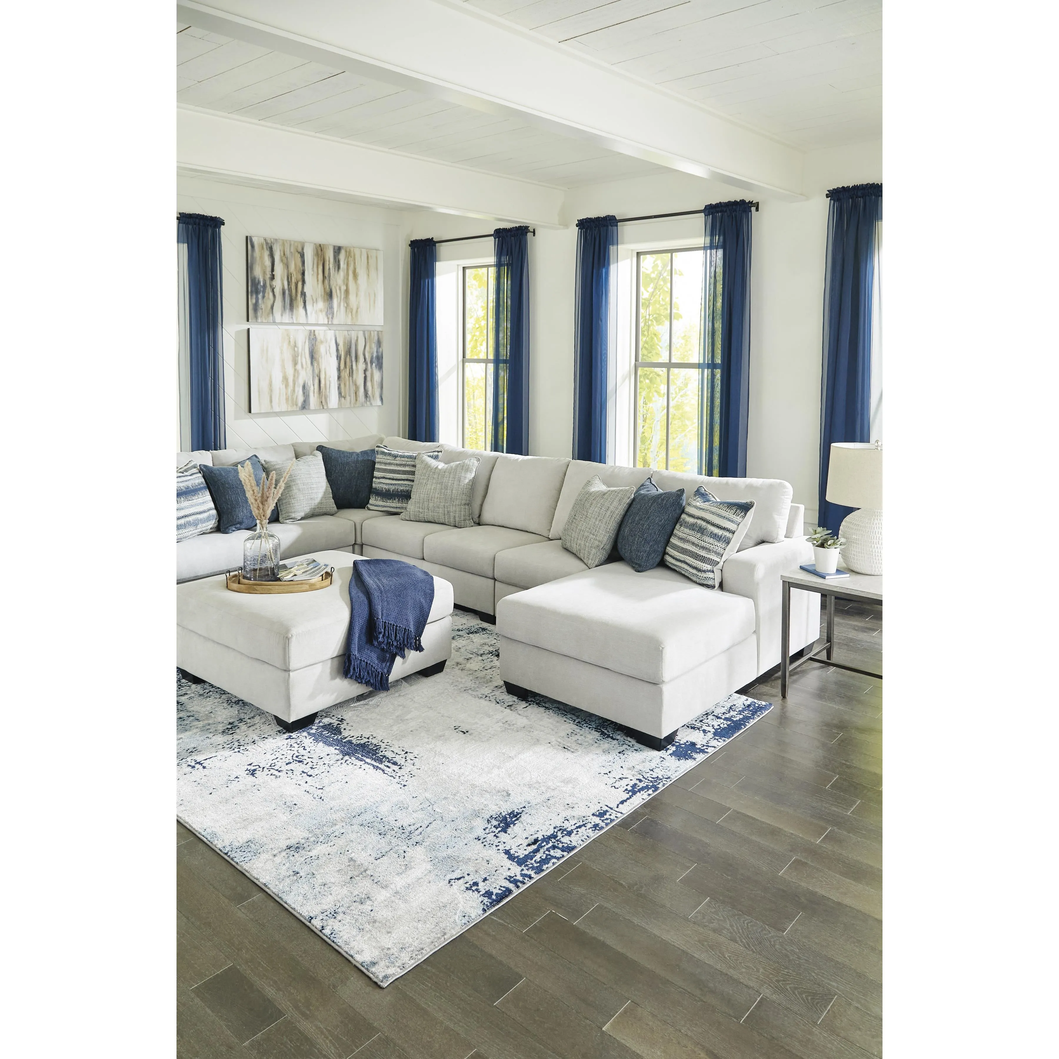 Benchcraft Lowder Fabric Ottoman 1361108