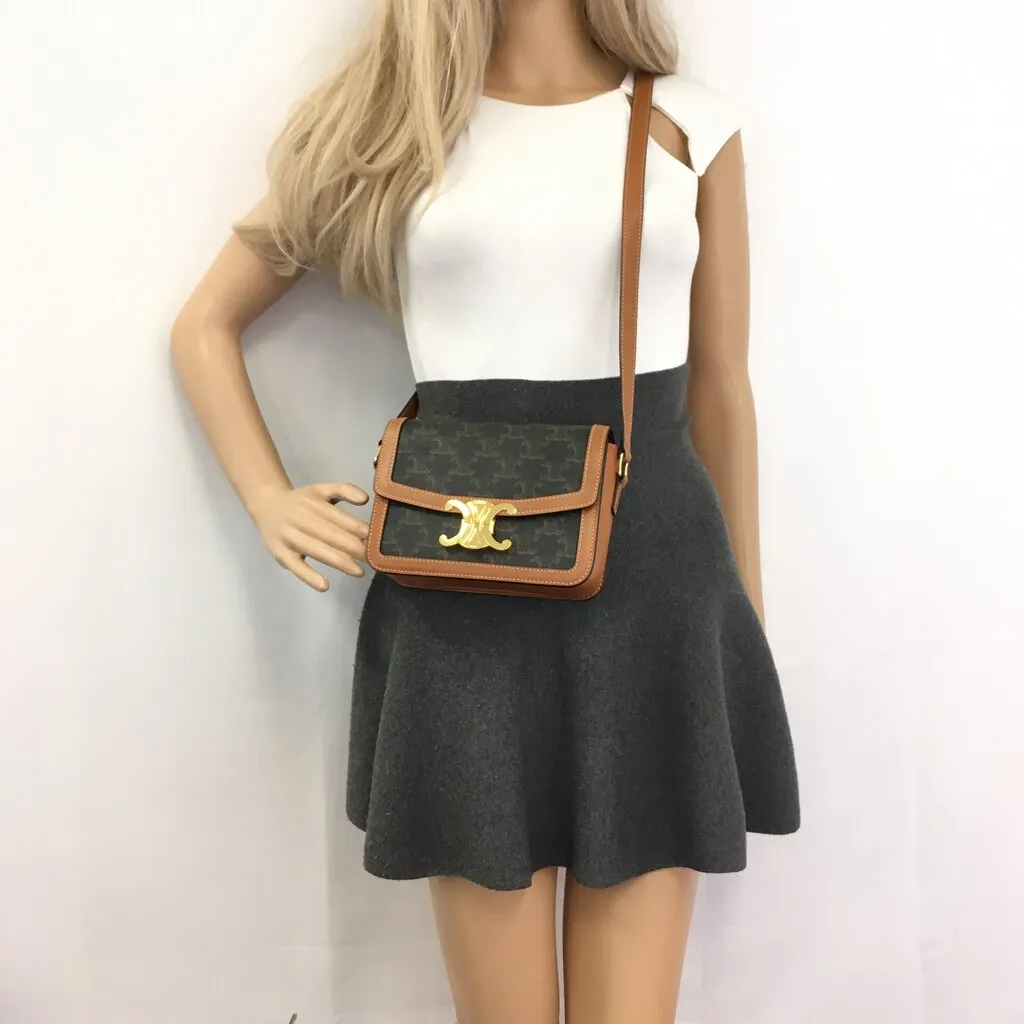 Celine Triomphe