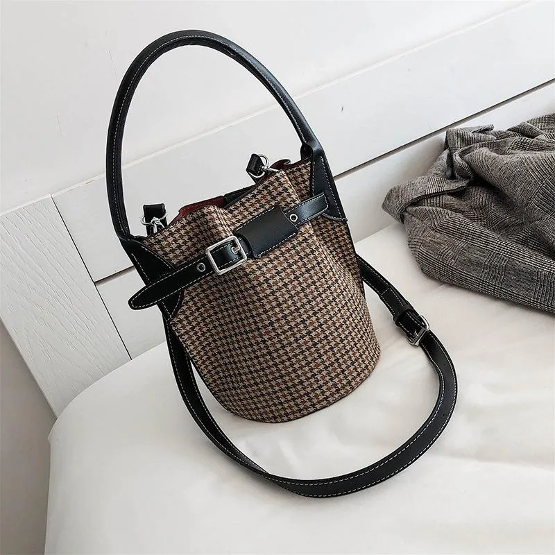 Christmas Gift Houndstooth Bucket Bag For Women 2020 Winter Japanese Designer Plaid Personality Belt Buckle Purses And Handbag Drawstring Bag