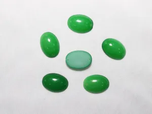 Green Oval Plastic Stones -25x18 mm