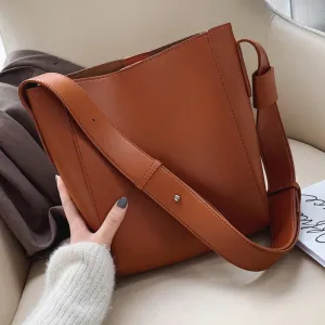 High Capacity Solid Color PU Leather Crossbody Bags For Women 2021 Bucket Bags Ladies Handbags With Wide Belt Travel Handbags