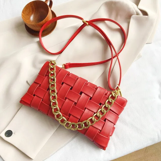 Larsa- Woven Shoulder Bag