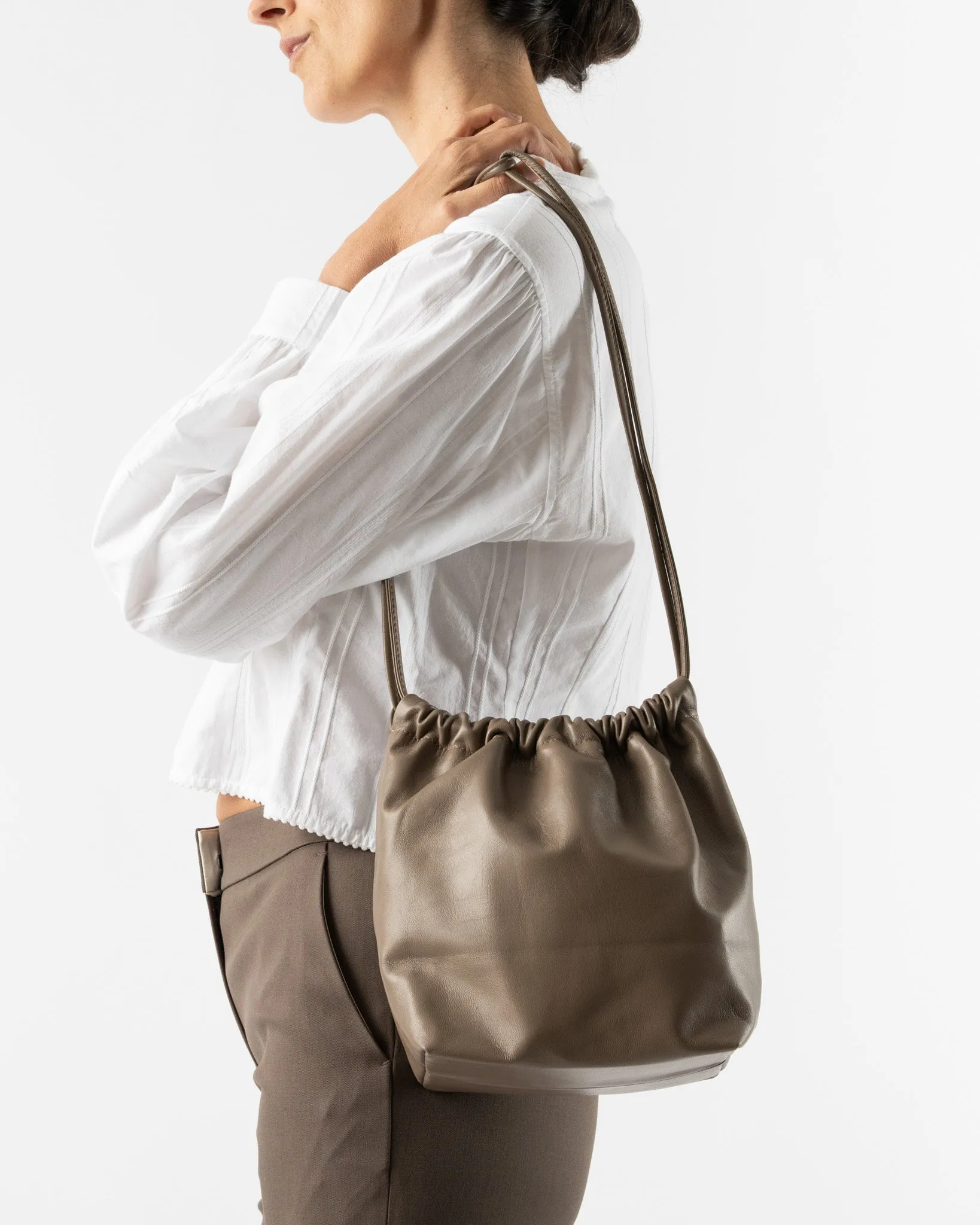 Modern Weaving Lamb Gather Bucket Bag in Earth