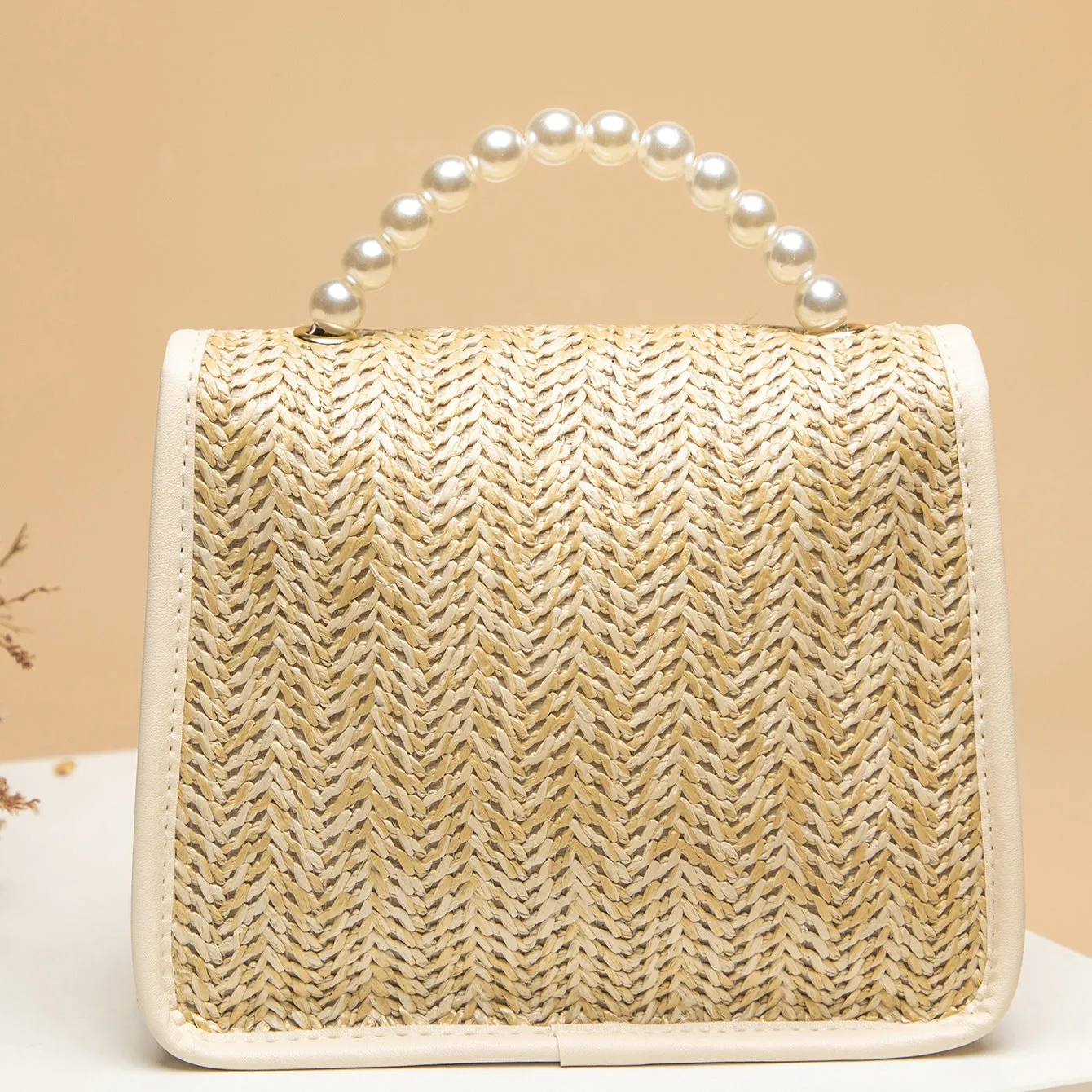 Petit Crossbody Vintage Straw Tote Bag with Pearl Handle & Shoulder Strap