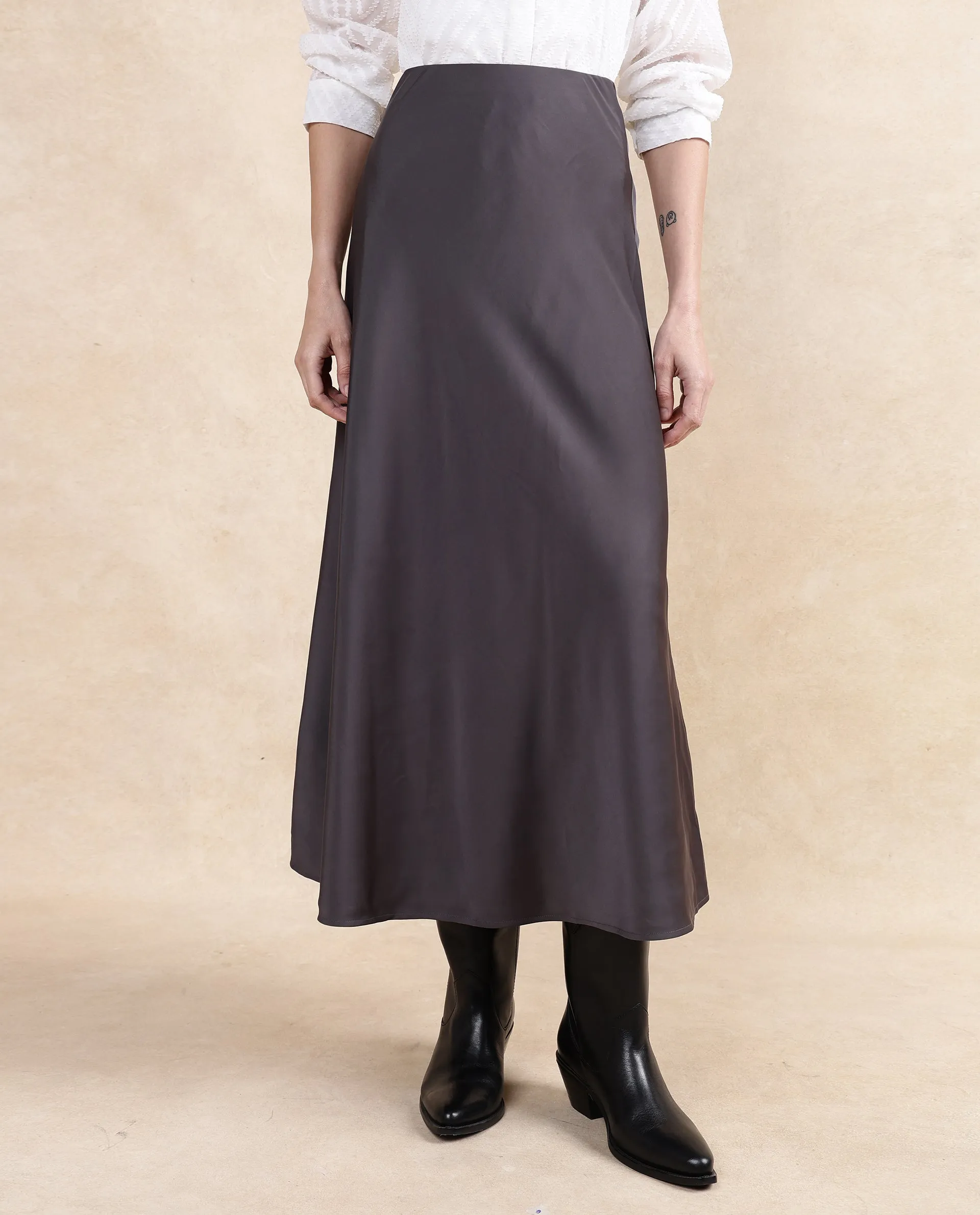 Rareism Women Niyano Grey Satin Ankle Length Plain Skirt