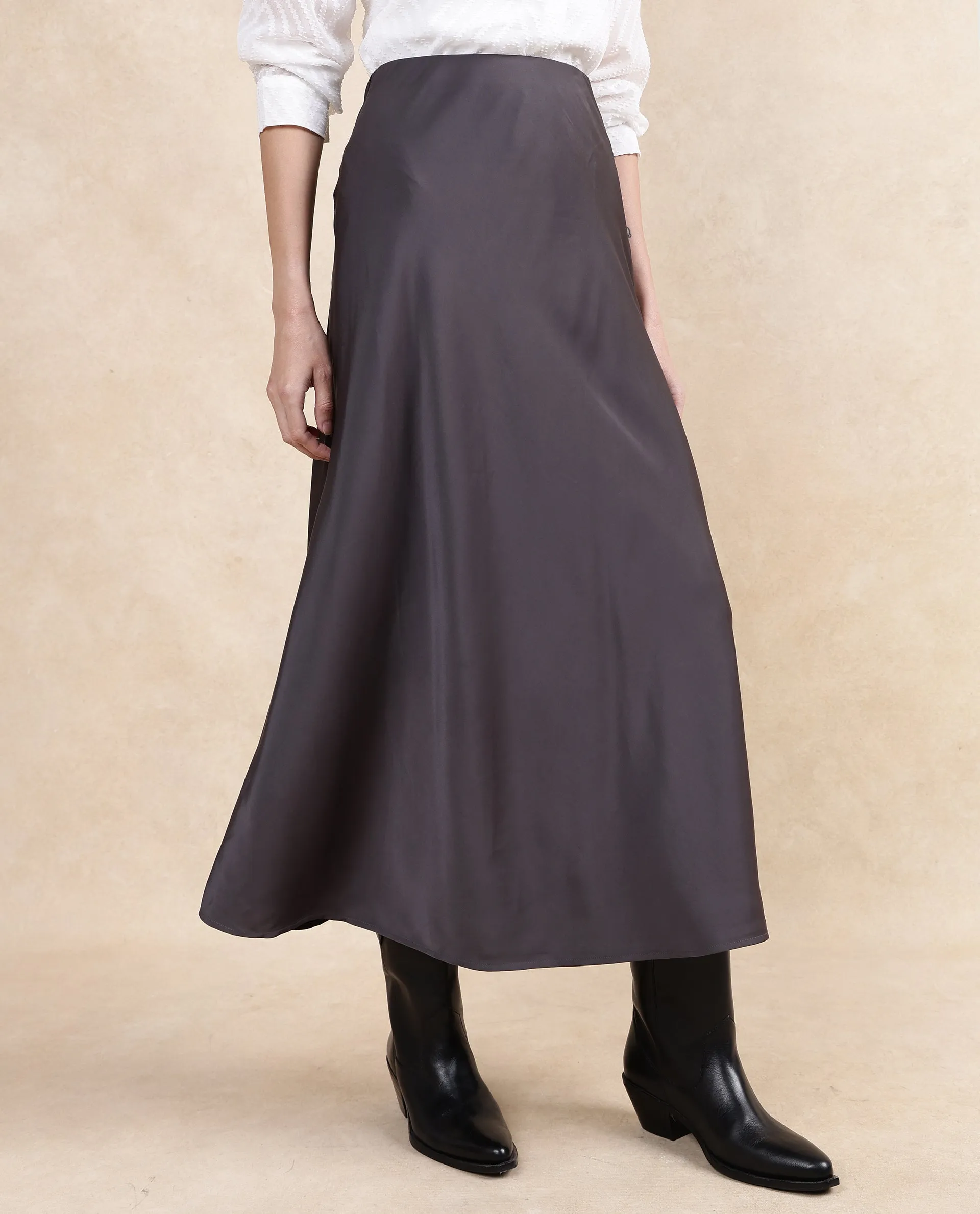 Rareism Women Niyano Grey Satin Ankle Length Plain Skirt