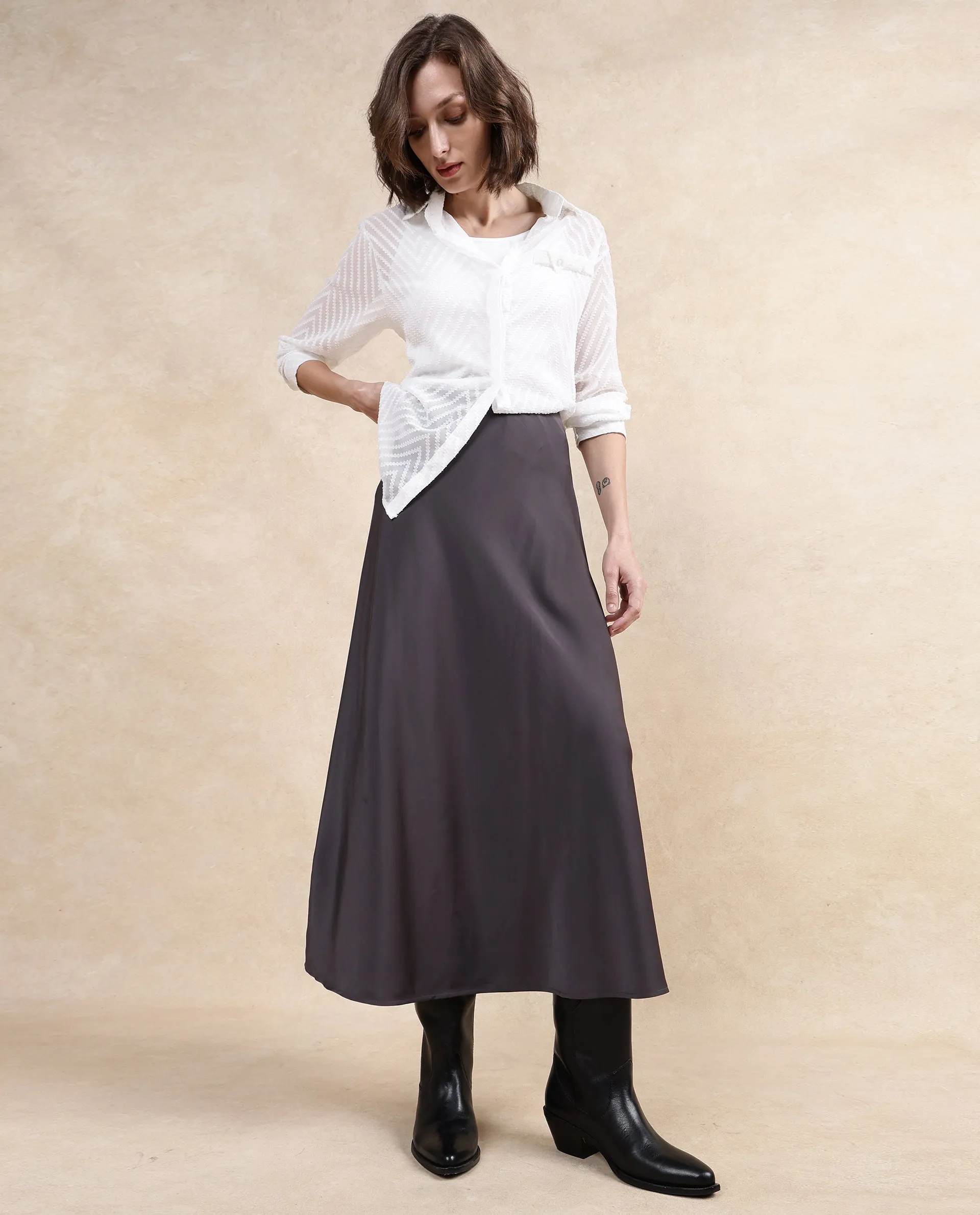 Rareism Women Niyano Grey Satin Ankle Length Plain Skirt