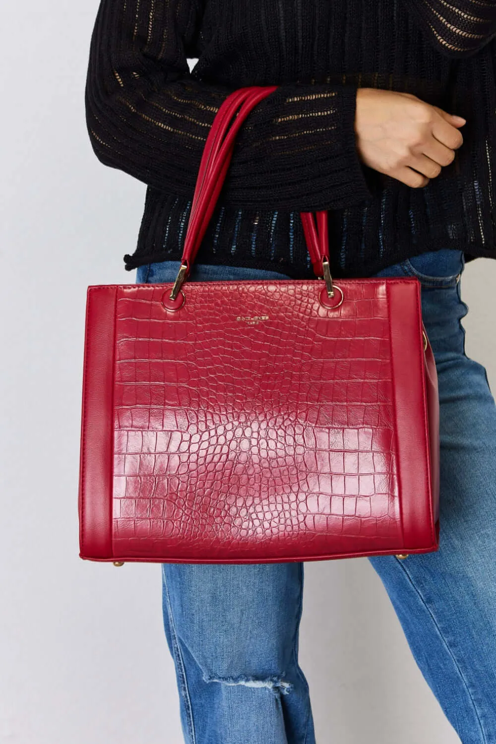 Textured PU Leather Handbag - Stylish &amp; Durable Choice