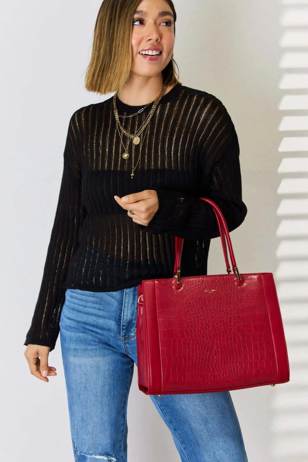 Textured PU Leather Handbag - Stylish &amp; Durable Choice