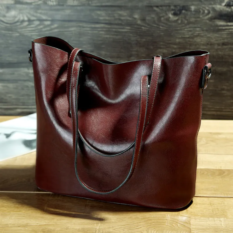 Timeless ClassicElegance Oil Wax Leather Tote Bag