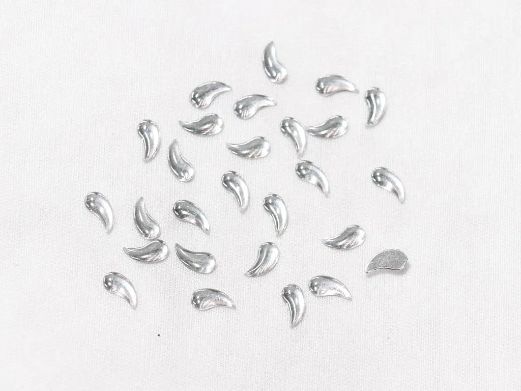 White Transparent Uneven Plastic Stones -11x4 mm