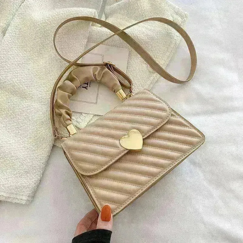 Women Handbags Fashion Chain Shoulder Bags With Love Metal Design